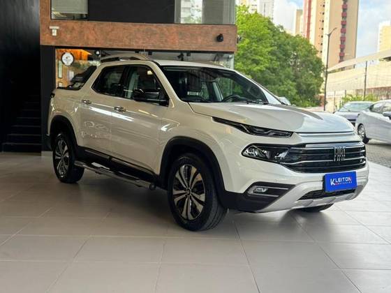 FIAT TORO 2.0 16V TURBO DIESEL VOLCANO 4WD AT9